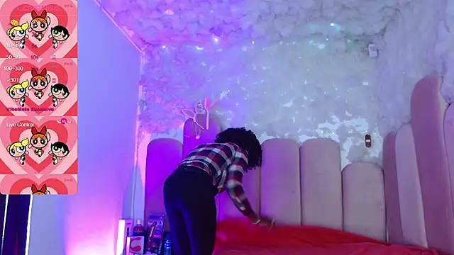 puca ebony online show from September 8, 7:46 pm