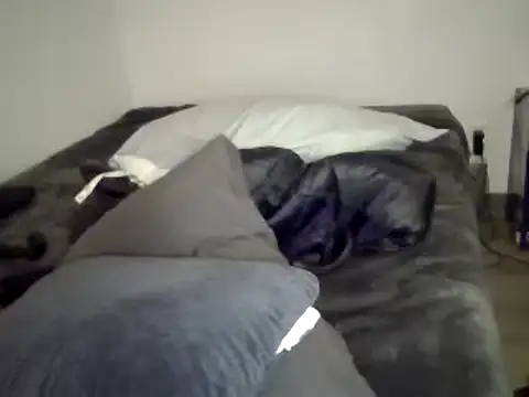 Iliketocooksquirt25 online show from February 22, 10:29 am