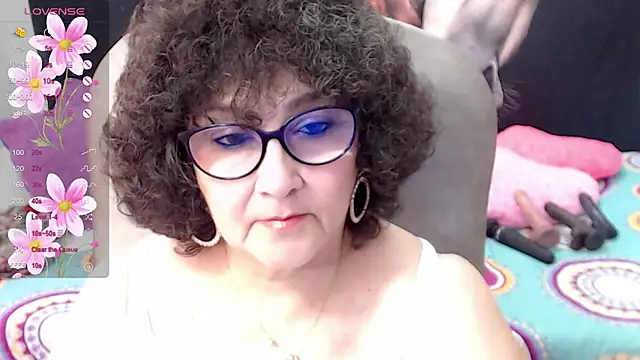 cataleya mom online show from March 21, 1:45 pm