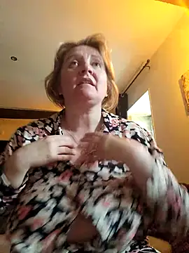 lady charlyne online show from April 29, 7:45 am