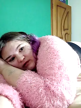 Freakcute  online show from January 26, 10:24 pm