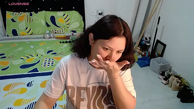 soniafuckboobs online show from May 26, 12:23 pm