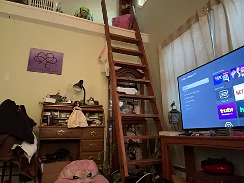 punani4johnny online show from January 9, 9:05 pm