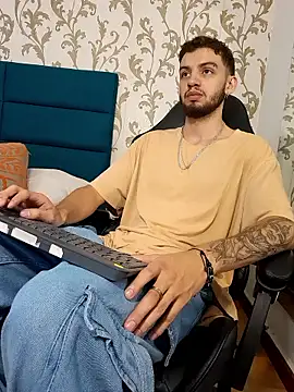 Michael magno online show from March 30, 4:52 pm