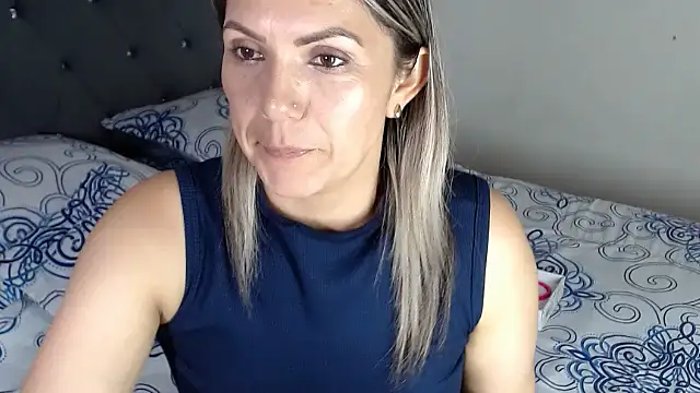 Chantal hott online show from April 22, 7:48 pm