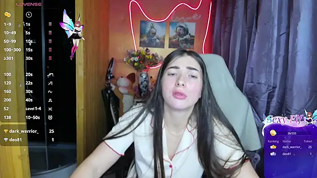 Fiery Brunette  online show from January 11, 8:00 am