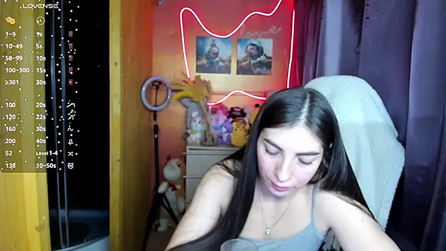 Snapshot of Fiery_Brunette_ chatting on November 20, 9:20 am Fiery Brunette online show from November 20, 9:20 am