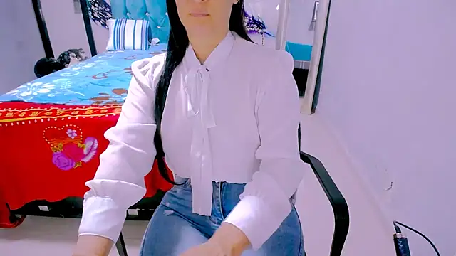 BitterMomXxx online show from March 30, 2:07 pm