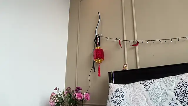 ChocolateCakeQueen online show from March 3, 3:31 pm