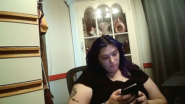 EXOTICLEXXXI online show from April 7, 4:07 pm