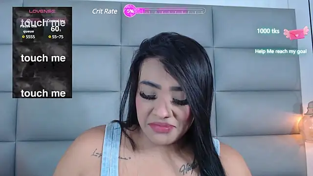 emily brontee  online show from February 12, 12:44 pm