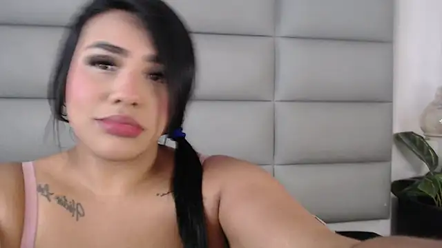 emily brontee  online show from March 14, 1:35 pm