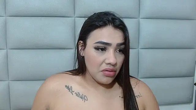 emily brontee  online show from September 17, 12:51 pm