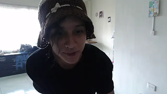 AlinaWoolf  online show from June 25, 5:17 pm