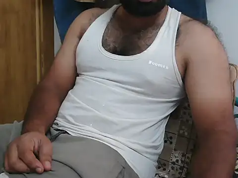 Snapshot of Tamil_Boy28 chatting on May 28, 3:48 am Tamil Boy28 online show from May 28, 3:48 am
