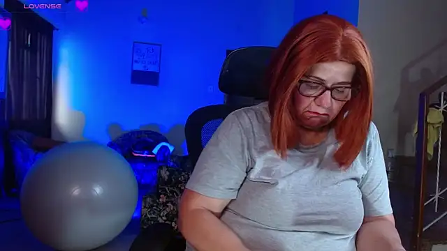 Snapshot of _samara chatting on March 21, 11:26 am samara online show from March 21, 11:26 am