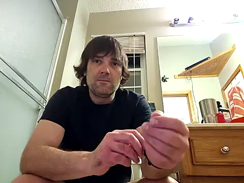 Snapshot of bakeyesmokems chatting on February 5, 2:19 am bakeyesmokems online show from February 5, 2:19 am