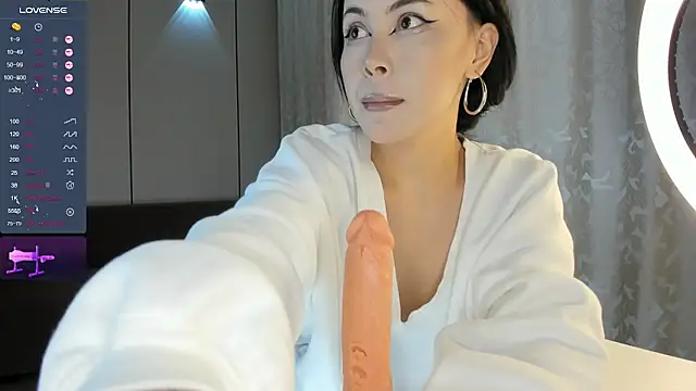 Liu Yifei  online show from September 24, 1:20 am