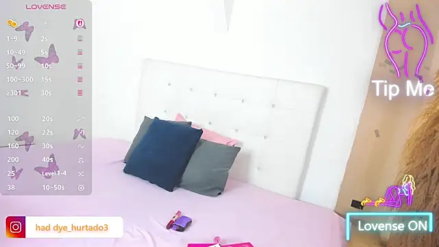 Snapshot of shenielxx chatting on March 24, 3:28 pm shenielxx online show from March 24, 3:28 pm