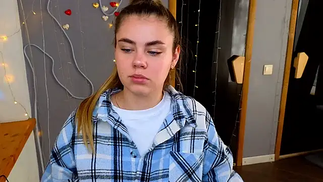 IsabellaBler online show from September 21, 5:31 am