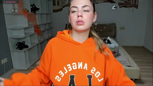 IsabellaBler online show from October 24, 6:54 am