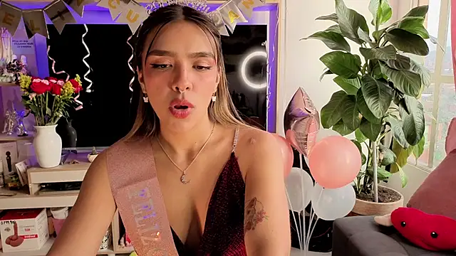 Michelle se online show from April 20, 10:44 pm