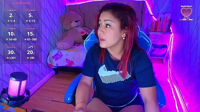 Snapshot of NicolleTaylor chatting on September 27, 3:00 am NicolleTaylor online show from September 27, 3:00 am