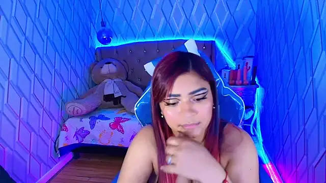 Snapshot of NicolleTaylor chatting on September 29, 3:22 am NicolleTaylor online show from September 29, 3:22 am