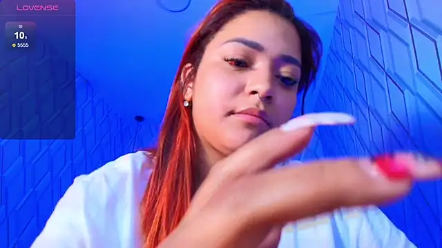 Snapshot of NicolleTaylor chatting on November 11, 2:00 am NicolleTaylor online show from November 11, 2:00 am