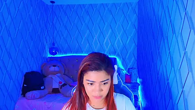 Snapshot of NicolleTaylor chatting on November 16, 3:23 am NicolleTaylor online show from November 16, 3:23 am