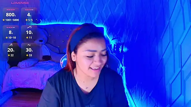 Snapshot of NicolleTaylor chatting on November 20, 3:50 am NicolleTaylor online show from November 20, 3:50 am