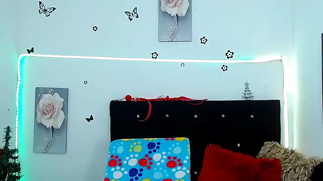 Snapshot of AngeDrty chatting on December 22, 10:47 pm AngeDrty online show from December 22, 10:47 pm