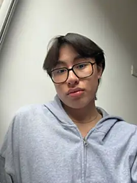 Snapshot of SrLuis18 chatting on June 14, 7:16 pm SrLuis18 online show from June 14, 7:16 pm