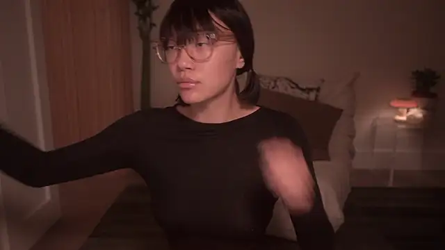 Snapshot of meganmei666 chatting on December 12, 2:48 am meganmei666 online show from December 12, 2:48 am