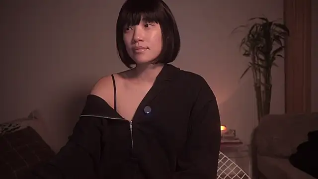 Snapshot of meganmei666 chatting on September 20, 2:01 am meganmei666 online show from September 20, 2:01 am