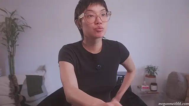 meganmei666 online show from April 20, 6:31 pm