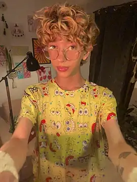 lyamthommpson online show from February 10, 3:54 am