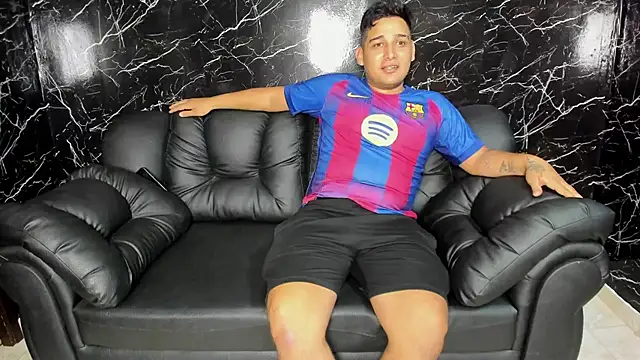 sweethot    online show from September 14, 2:38 pm