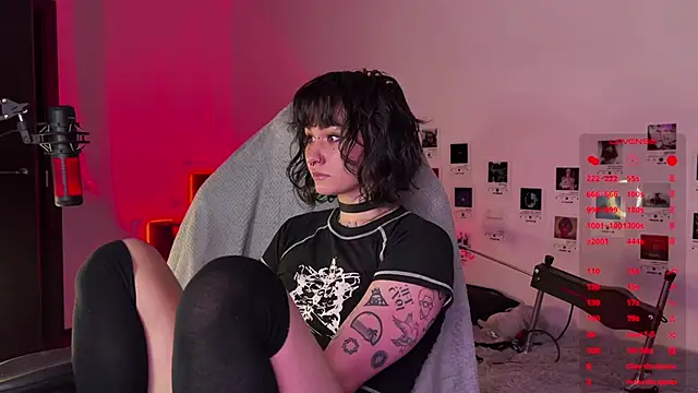 deadlysweet online show from December 2, 11:18 pm