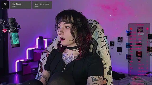 deadlysweet online show from October 9, 12:08 am