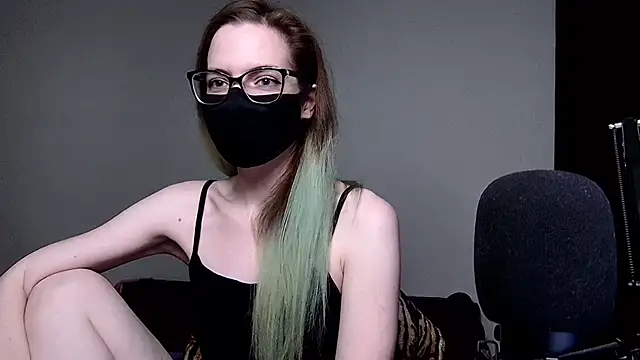 amber candyfloss online show from December 10, 12:50 am