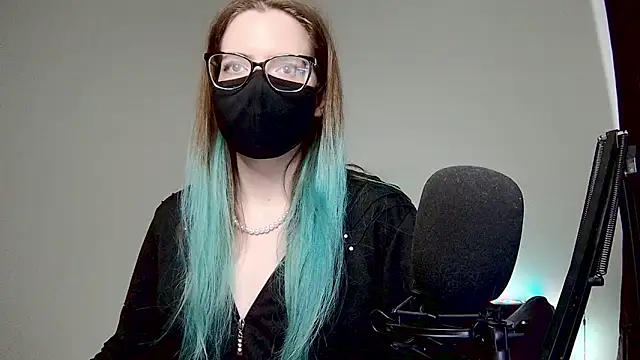 amber candyfloss online show from February 15, 9:49 am