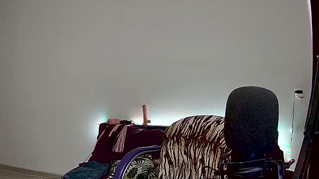 amber candyfloss online show from March 12, 9:12 am