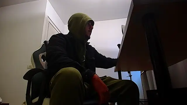 JoshKnights online show from October 2, 4:52 am