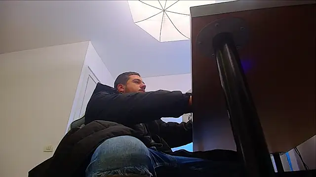 JoshKnights online show from October 29, 5:53 am