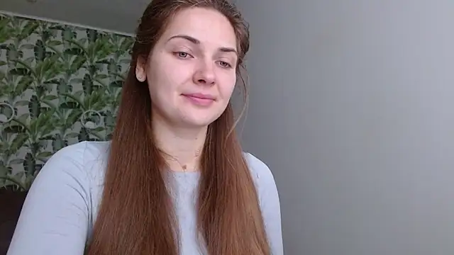 Snapshot of Olivia_shine chatting on November 2, 5:21 am Olivia shine online show from November 2, 5:21 am