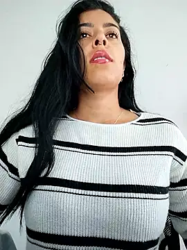 Emily Wane online show from December 1, 6:35 pm