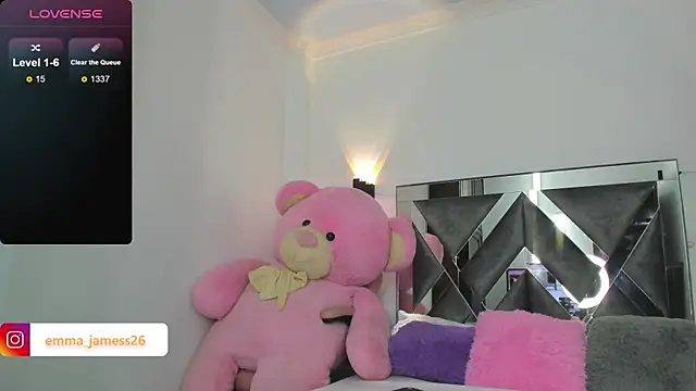 Emma jamess online show from February 28, 5:48 am