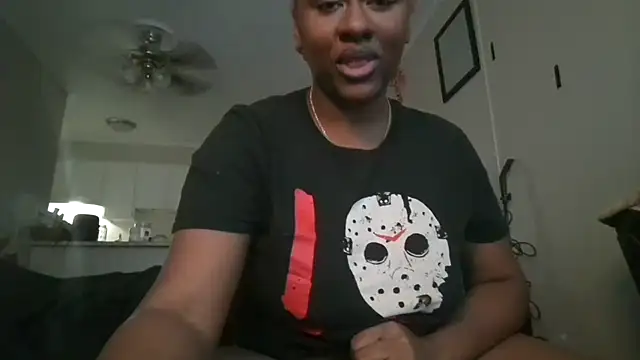 divinitysdesires online show from June 3, 12:13 am