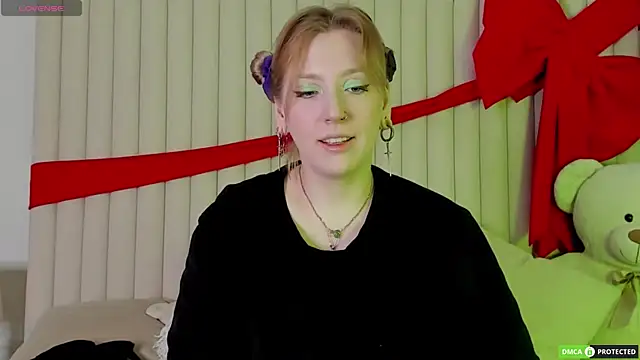 RachelCart online show from April 20, 3:20 am